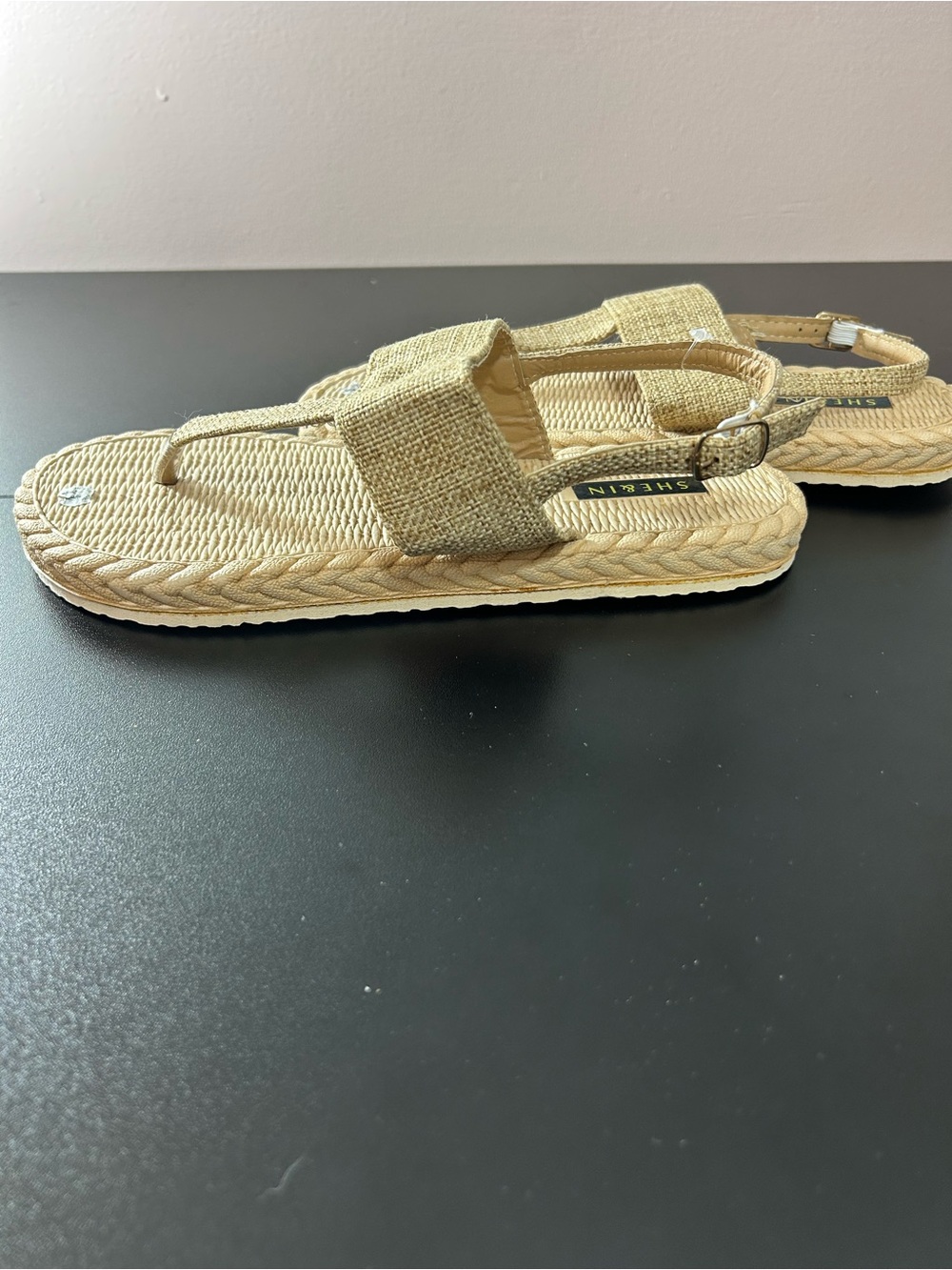 SHEIN Womens Woven Raffia Flat Sandals Ankle Strap Boho Beige Size 9 Beach - Picture 3 of 3